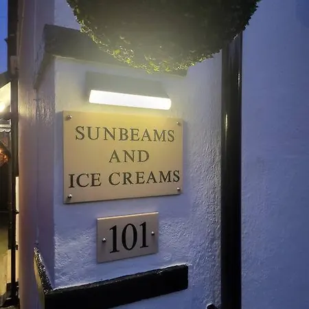 Sunbeams And Ice Creams בית נופש *