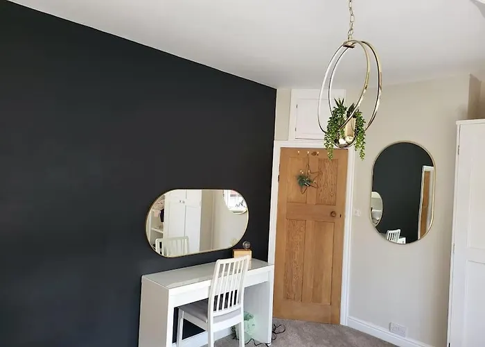 Sunbeams And Ice Creams *